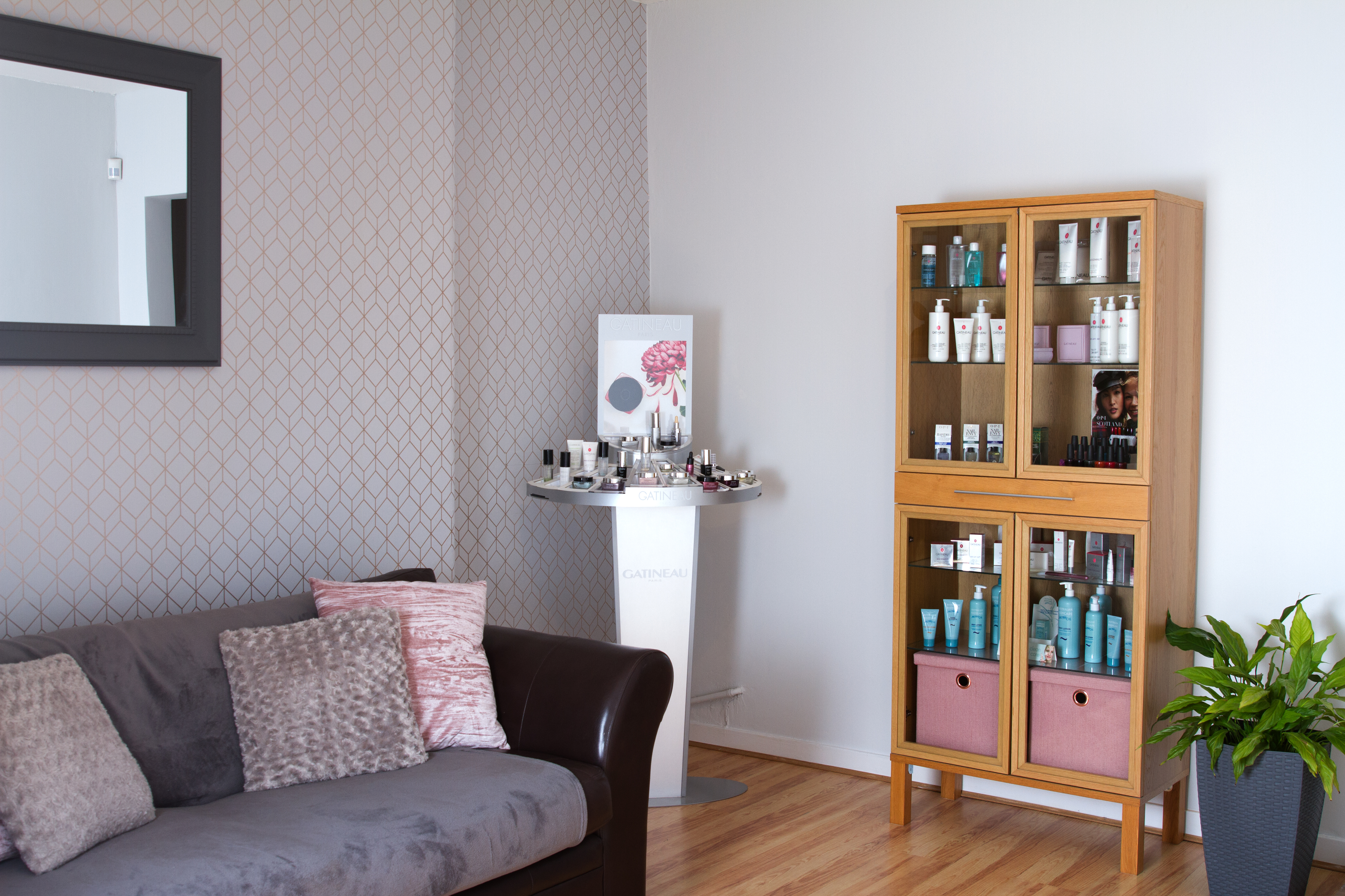 Fresh Faces Beauty Salon Reception Area Fresh Faces Beauty Salon Reception Area